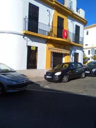 LOCAL PUERTA NUEVA - Córdoba capital - Rent 600 € / month